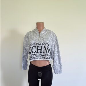 Chic Gray Graphic Cropped Hoodie
